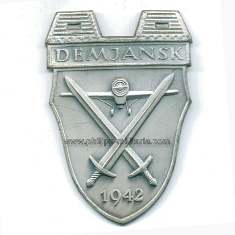 Ärmelschild 'Demjansk 1942' - Demjanskschild - Ausführung 1957