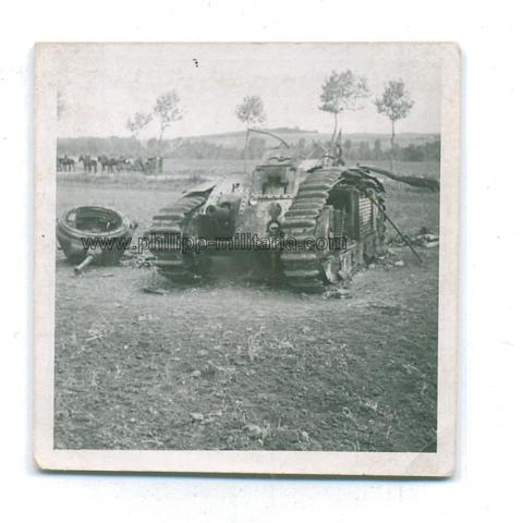 Abgeschossener französischer Panzer - Frankreich 1940