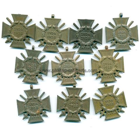 Lot von 10 beschädigten Orden - Ehrenkreuz für Frontkämpfer 1914/1918