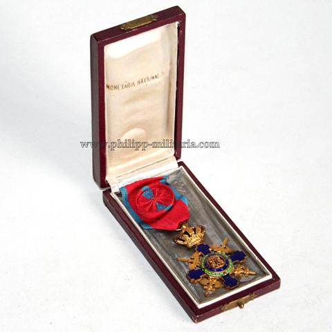 Rumänien Orden vom Stern Rumäniens 2. Modell (1932-1947) gestiftet 1941, Offizierskreuz mit Schwertern