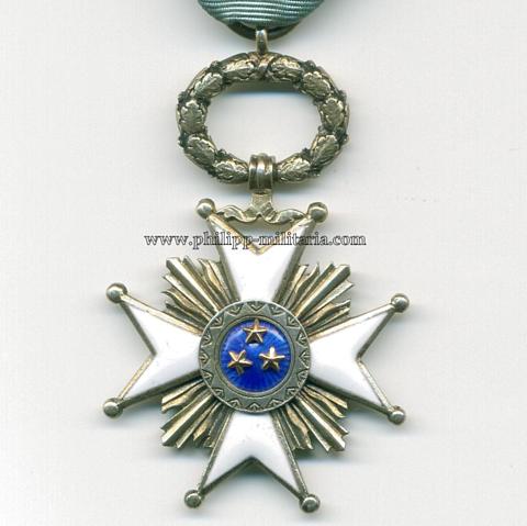 Lettland - Orden der drei Sterne, Ritterkreuz