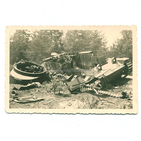 Abgeschossener - zerstörter Panzer