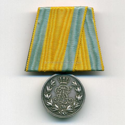 Königreich Sachsen, Friedrich August Medaille in Silber an Einzelbandspange