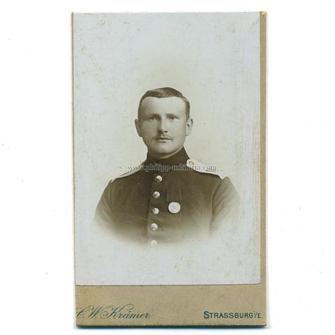 Portraitfoto um 1900 - Soldat mit Centenarmedaille