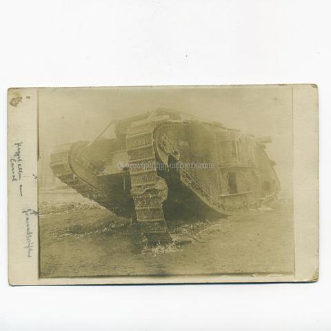 Panzerkampfwagen im 1.Weltkrieg - Postkartenfoto