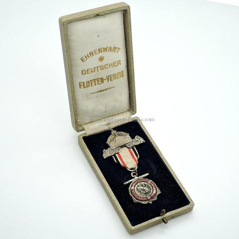 Kaiserlicher Deutscher Flottenverein / DFV Abzeichen für Inhaber von Ehrendiplomen - in der original Schachtel
