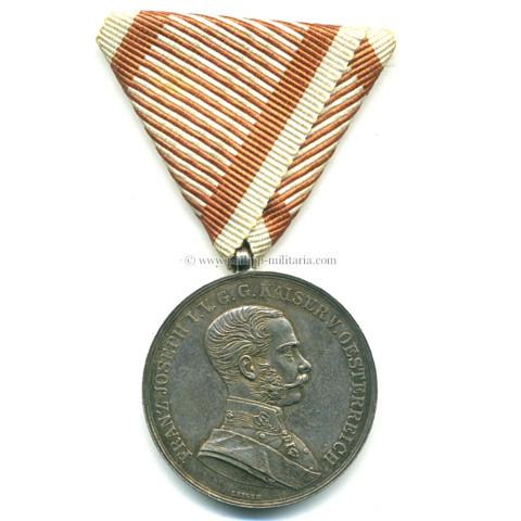 Österreich - Silberne Tapferkeitsmedaille 1. Klasse - Kaiser Franz Joseph ' Der Tapferkeit '
