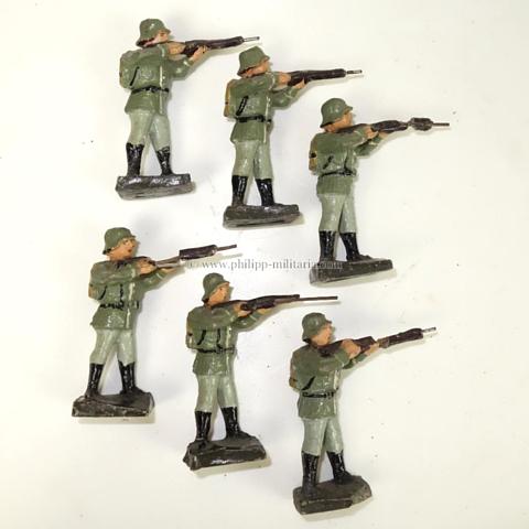 Schusso - Lot mit 6 Schusso Massefiguren, Soldaten der Wehrmacht