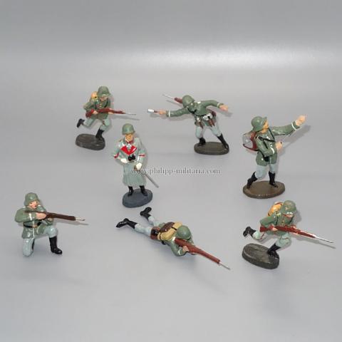 Elastolin - Lot mit 7 Massefiguren, Soldaten der Wehrmacht