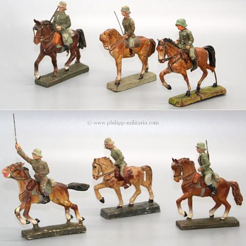 Lot mit 6 berittenen Pferden, Soldaten, Wehrmacht, Elastolin / Lineol / Schusso Massefiguren
