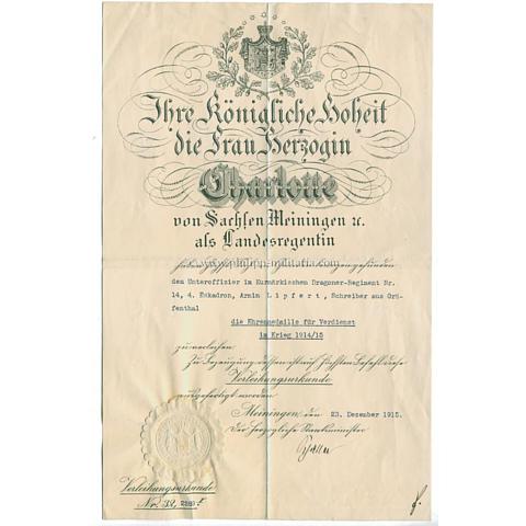 Verleihungsurkunde zur Ehrenmedaille für Verdienst im Krieg 1914/15, Herzogin Charlotte von Sachsen Meinigen u. als Landesregentin