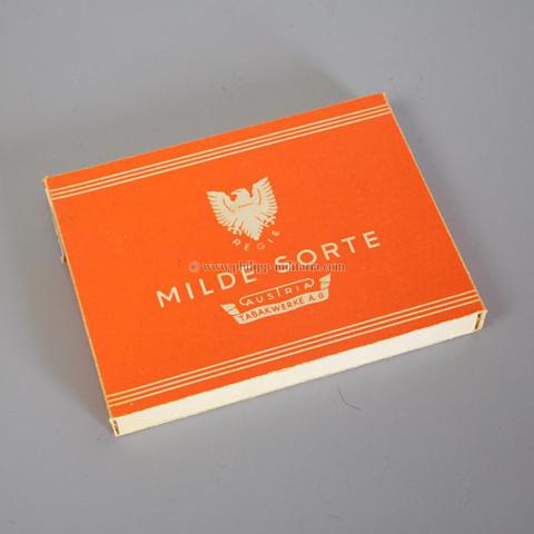 Schachtel Zigaretten Austria Tabakwerke A.G. 'Milde Sorte'