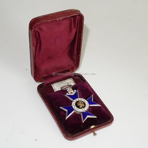 Königreich Bayern Militär-Verdienstkreuz ohne Flammen, 1. Form (1866 - 1905) im original Verleihungsetui