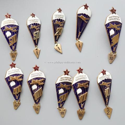 Sowjetunion Lot mit 10 Fallschirmspringerabzeichen mit Sprungzahl
