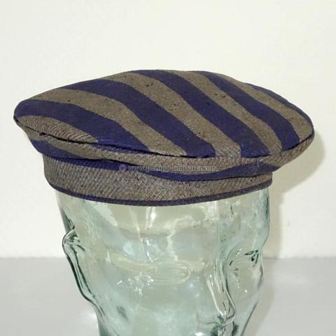 Blau-weiß gestreifte KZ-Häftlings- Mütze 