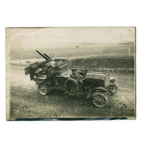 Kraftwagen mit  Flakgeschütz im 1.Weltkrieg - altes Originalfoto