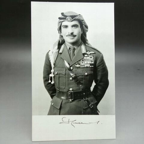 HUSSEIN VON JORDANIEN, König von Jordanien - eigenhändige Unterschrift / Autograph