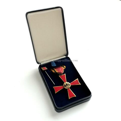 Bundesverdienstorden / Bundesverdienstkreuz - Verdienstkreuz am Bande des Verdienstordens der Bundesrepublik Deutschland im Verleihungsetui