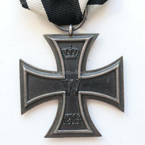 Eisernes Kreuz 2. Klasse 1914 mit unleserlicher Markierung im Ring